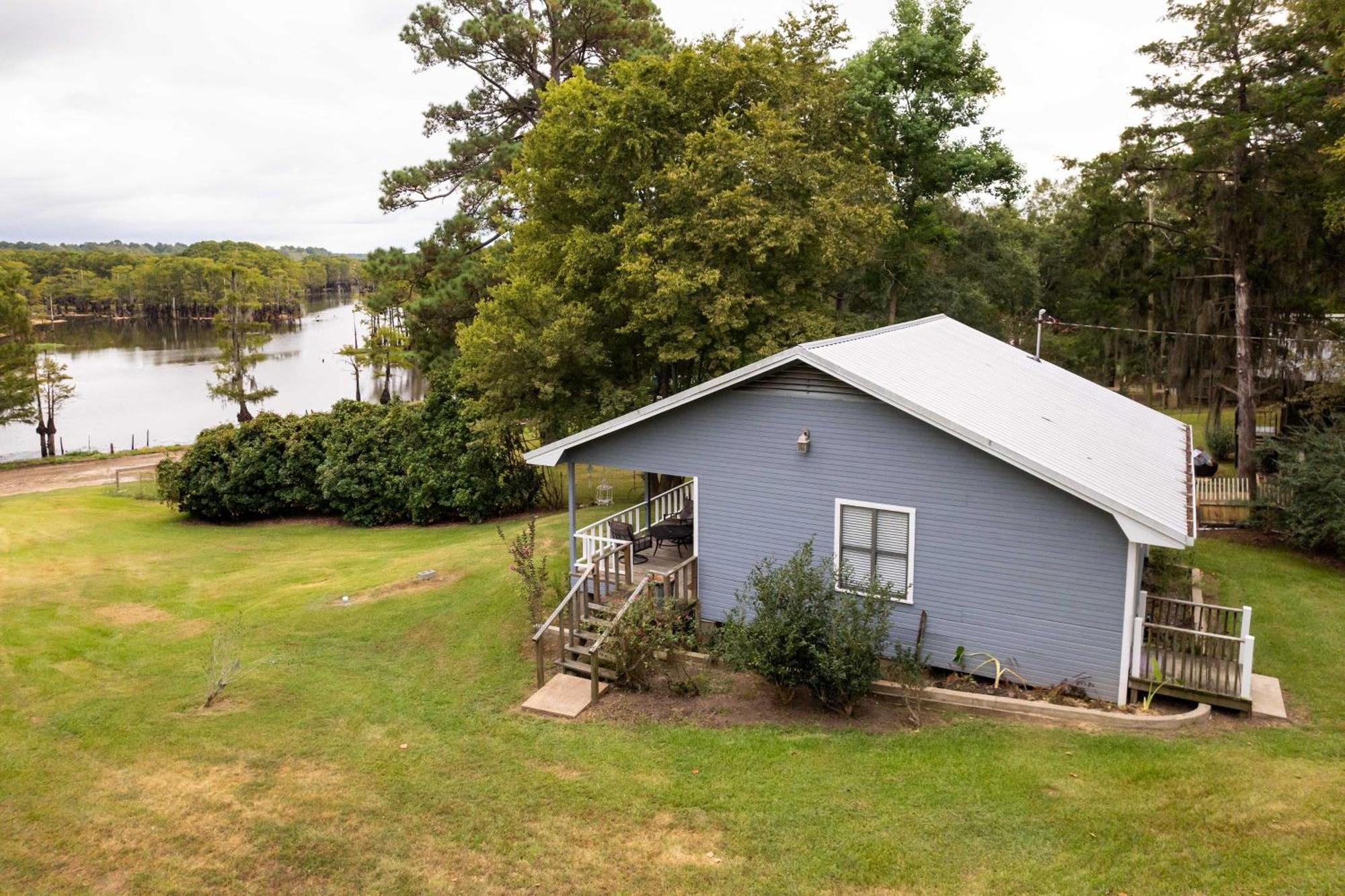Doyline Cottage With Large Porch And Lake Access! Екстер'єр фото